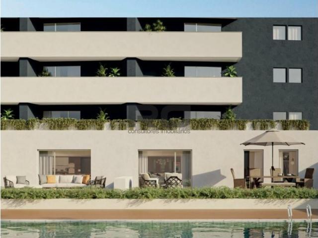 Novo T2 em condomínio com piscina 96m² Paranhos