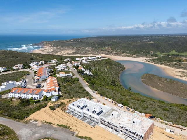 Novos Apartamentos Modernos T2+1, Espartal/ Monte Clérigo 117m² Aljezur
