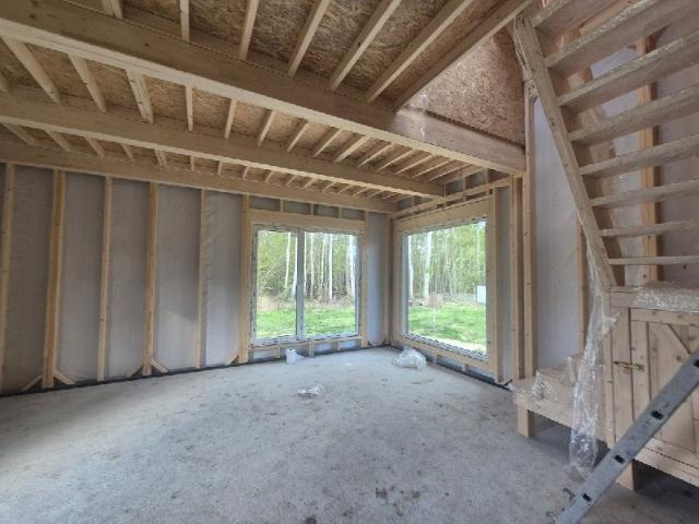 Nowy dom szkieletowy 100 m2 z dużą działką w Mstowie
