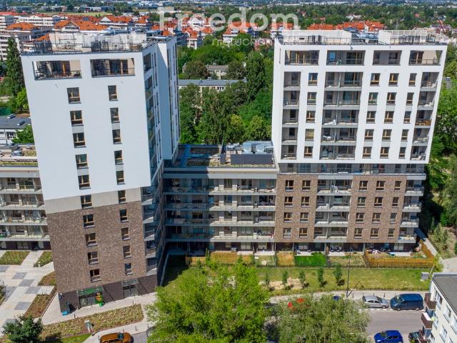Nowy lokal usługowy 85,46 m² w Ursusie z dużymi witrynami
