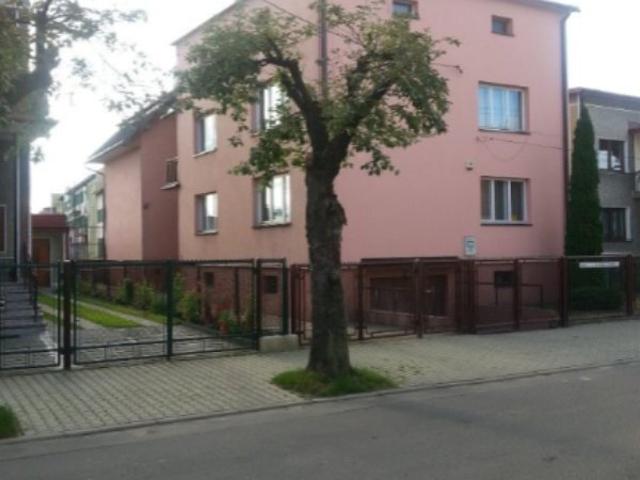 Dom z potencjałem 524 m² dwie kondygnacje i garaż