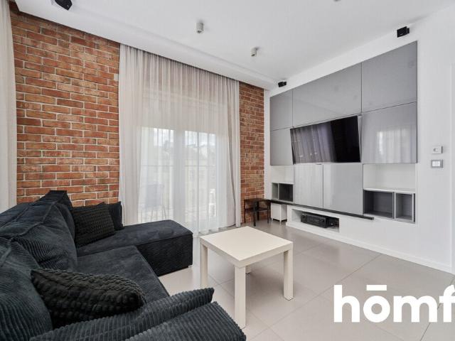 Klimatyzowany 2 pokojowy apartament z garażem w Nowej Papierni
