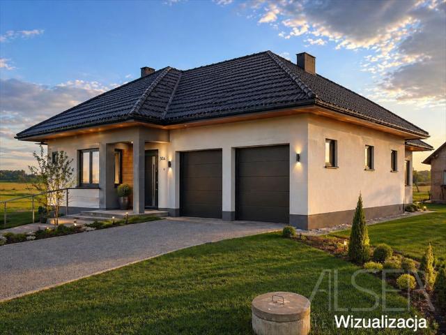 Nowinki: Dom 260 m2 z dużym potencjałem i garażem