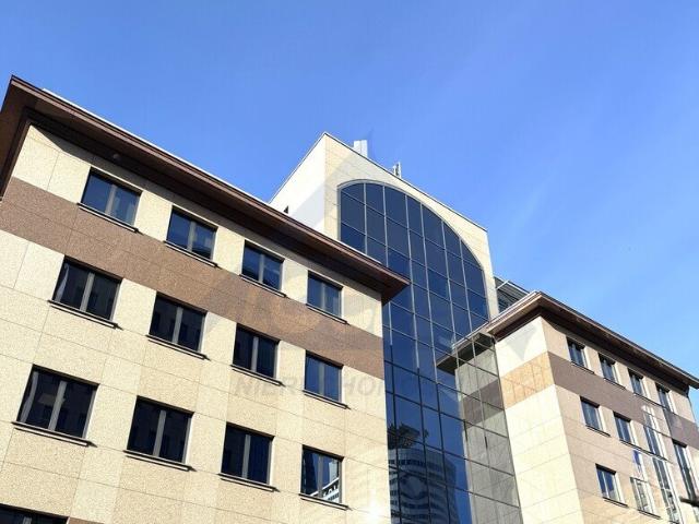 Nowoczesny moduł biurowy 260 m2 w Atrium Centrum, Wola