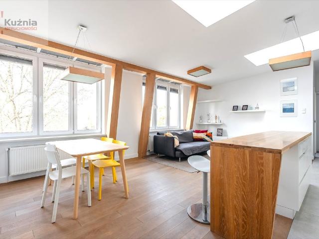 Nowoczesny 3 pok. apartament z widokiem na zieleń i centrum