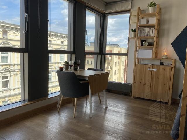 Nowoczesny apartament 32,3 m2 z dużym wykuszem i tarasem