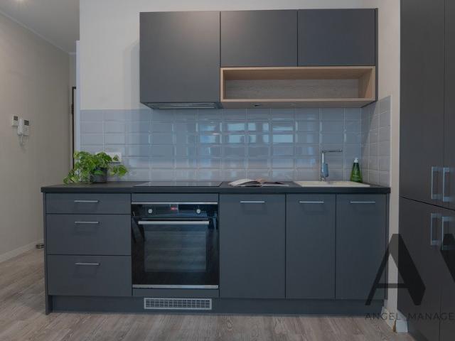 Nowoczesny apartament 42 m² z balkonem, garażem i SPA
