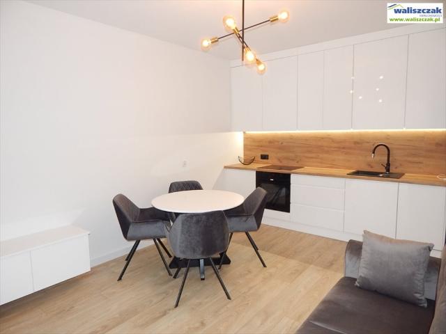 Nowoczesny apartament 43 m² z tarasem i miejscem parkingowym