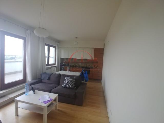Nowoczesny apartament 47 m² z tarasem i widokiem na Warszawę