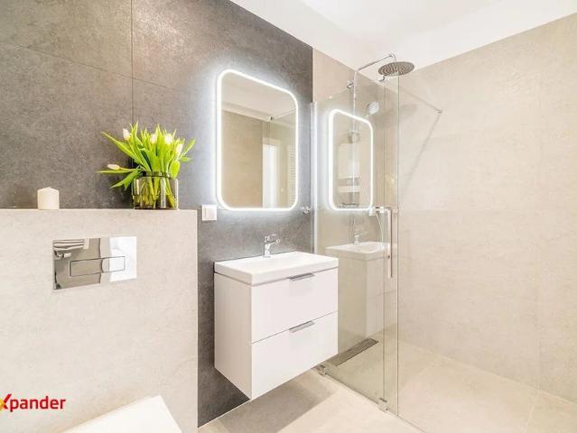 Nowoczesny apartament 57,51 m² z widokiem na las i morze