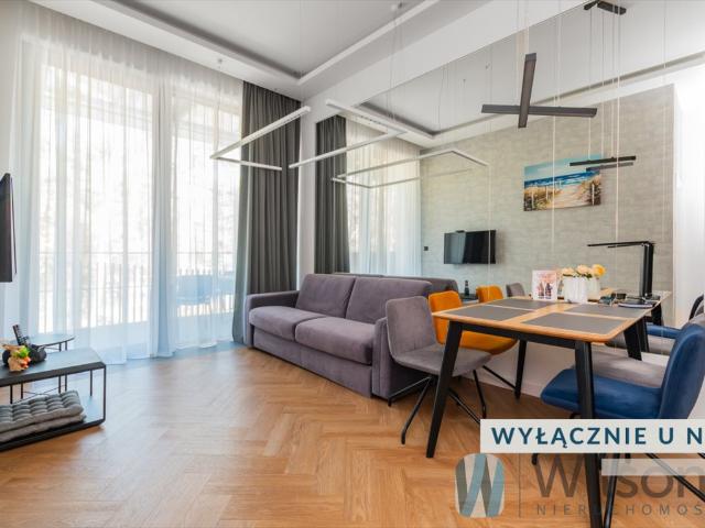 Nowoczesny apartament nad morzem z tarasem 8,5 m²