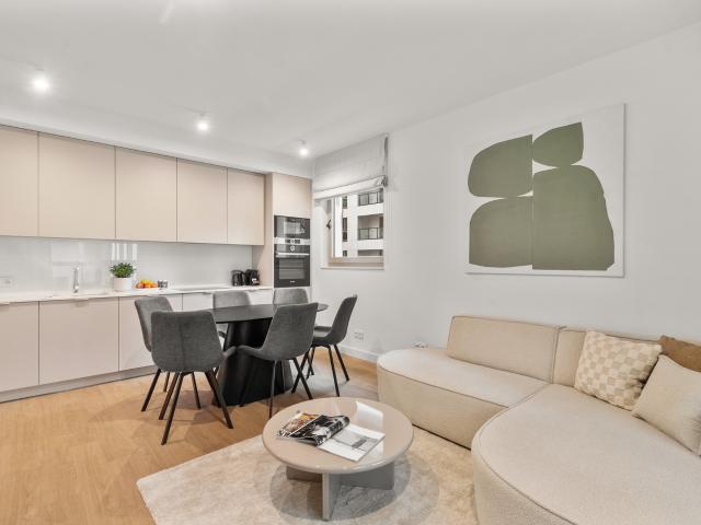 Nowoczesny apartament w Towarowa Square