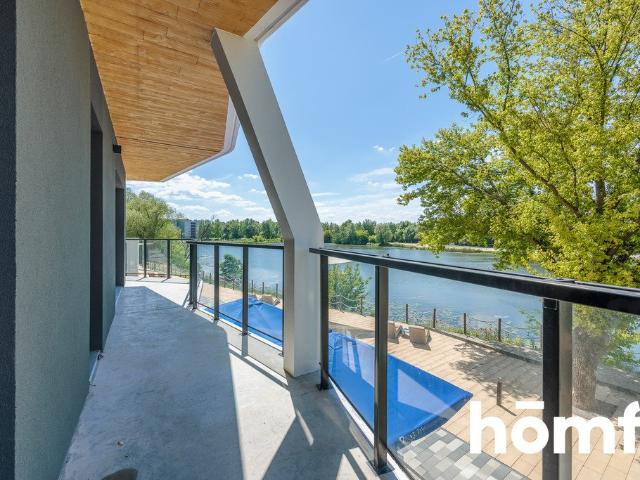 Nowoczesny apartament z widokiem na zalew Żwirownia