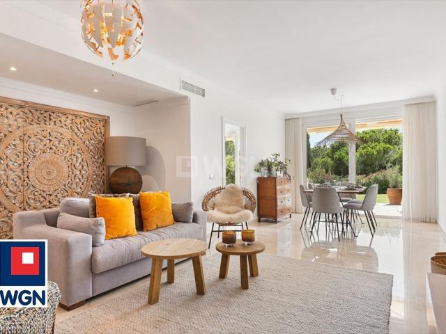 Nowoczesny apartament z ogrodem i tarasem w La Quinta