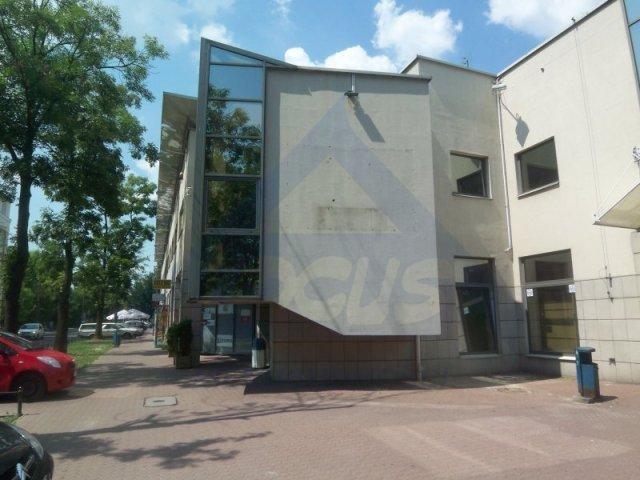 Nowoczesny biuro 34 m2 z klimatyzacją i światłowodem