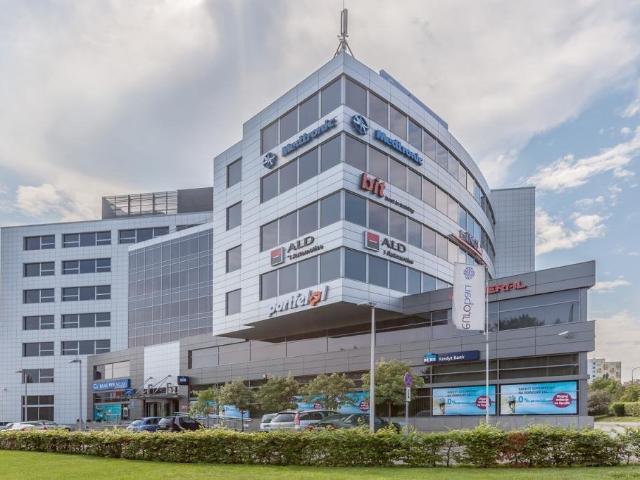 Nowoczesny biurowiec 542 m² w Pradze Południe