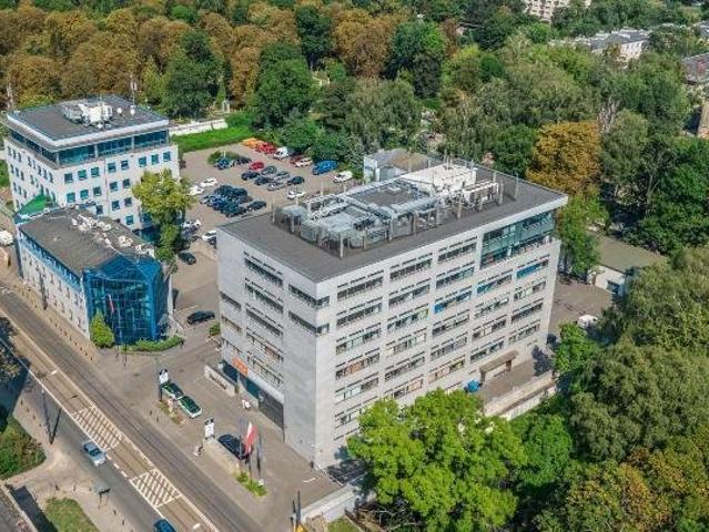 Nowoczesny biurowiec Vipol Plaza IV 403 m² z parkingiem