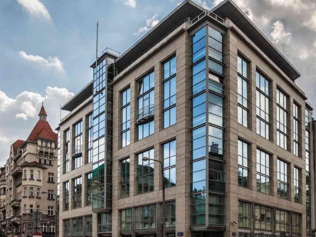 Nowoczesny biurowiec w prestiżowym centrum Warszawy