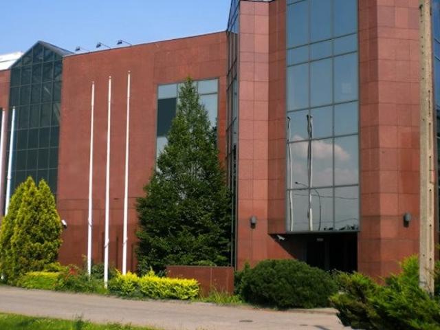 Nowoczesny biurowiec City Star 655 m², parking i bezpieczeństwo