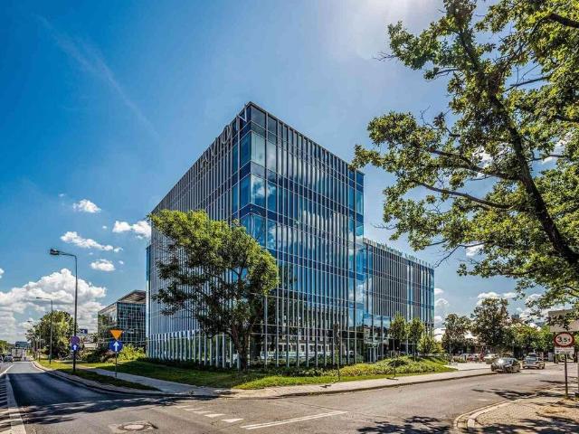 Nowoczesny biurowiec klasy A 1328 m² z parkingiem