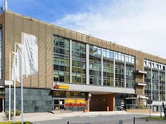 Nowoczesny biurowiec na Ursynowie, 210 m², parking