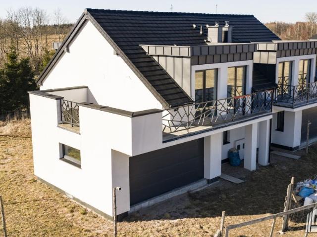 Nowoczesny bliźniak 146m2 z ogródkiem i garażem