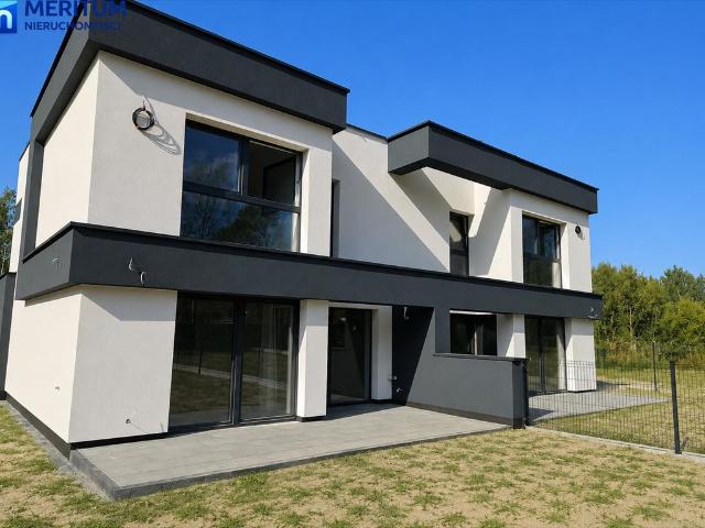 Nowoczesny bliźniak 114 m2 w spokojnej okolicy