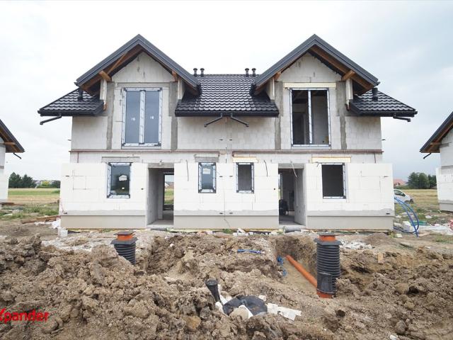 Nowoczesny bliźniak 4 pokoje z ogrzewaniem podłogowym