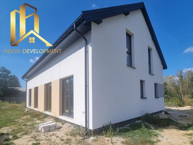 Nowoczesny bliźniak 90 m² z ogrodem, blisko Warszawy
