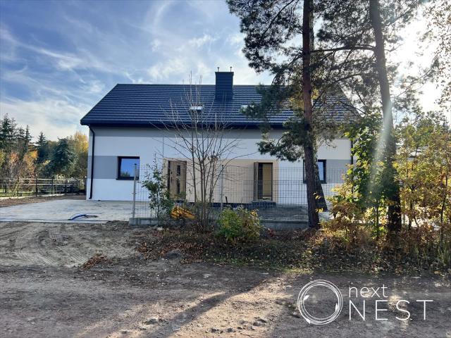 Nowoczesny dom 86 m2 w Żabieńcu, gotowy do zamieszkania