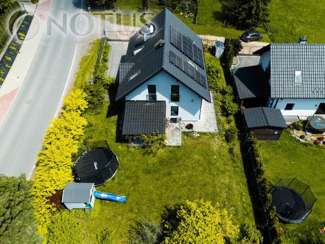 Nowoczesny dom 116,8 m² z fotowoltaiką i ogrodem