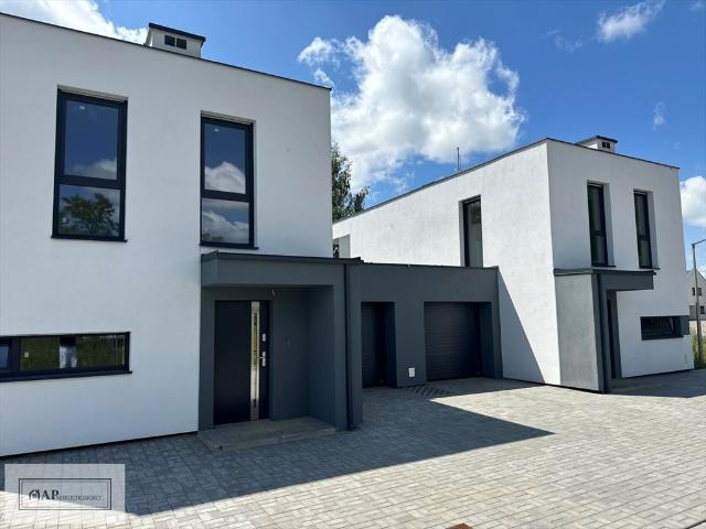Nowoczesny dom 120 m² w prestiżowym Koninie polecam!