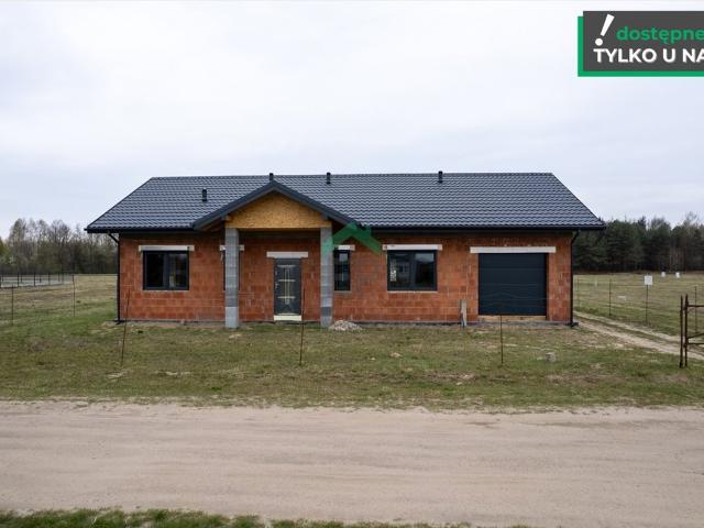 Nowoczesny dom 121 m2 z garażem, działka 1275 m2, Hutka