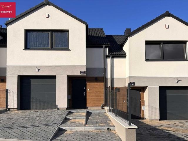 Nowoczesny dom 121 m² z garażem i dużą działką