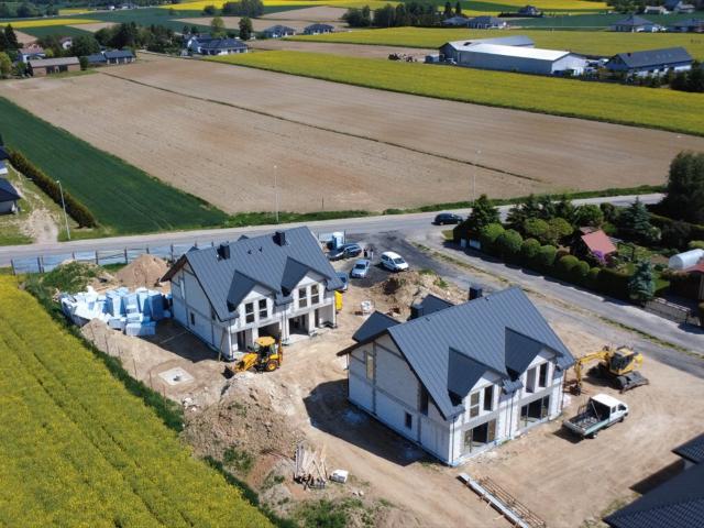 Nowoczesny dom 128m2 z dużym ogrodem, blisko centrum