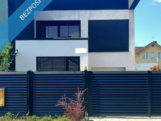 Nowoczesny dom 184 m² z garażem, ogród i wysokie pomieszczenia