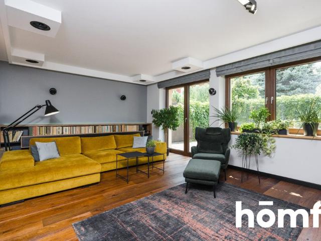 Nowoczesny dom 250 m² z sauną i salą kinową