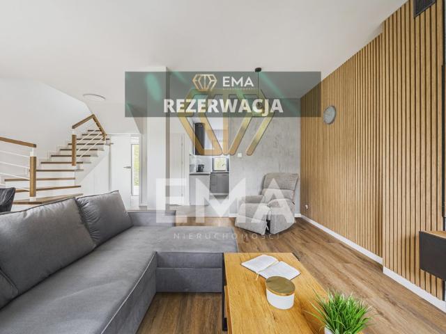 Zapraszam do obejrzenia nowoczesnego domu w zabudowie szeregowej 4 pokoje
