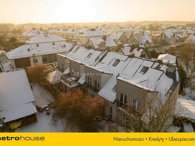 Nowoczesny dom w zielonym i cichym zakątku