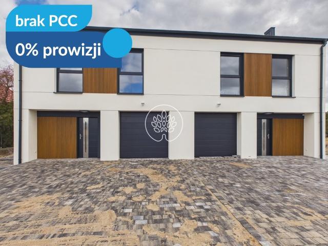 Nowoczesny dom z ogrodem i garażem w Przyłękach