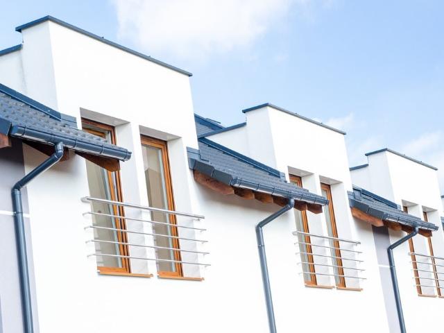 Nowoczesny dom z ogródkiem 3 sypialnie, 80m² w Dąbrowie
