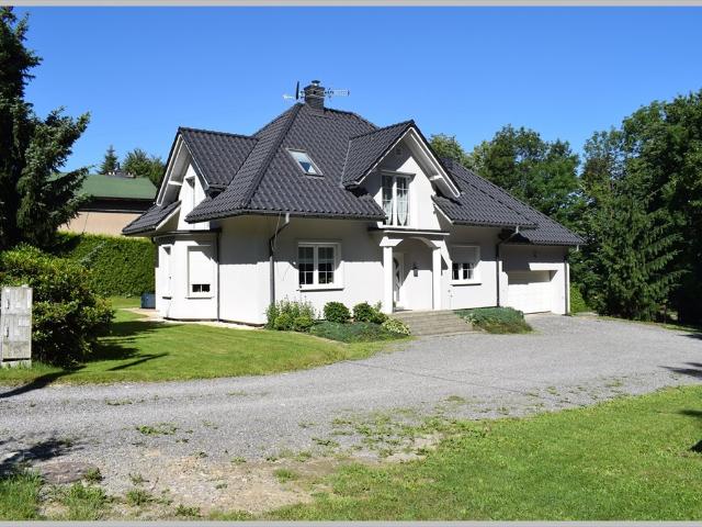 Polecam nowoczesny dom 227 m² z garażem, ogrodem i rekuperacją
