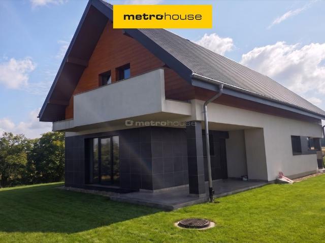 Zapraszam do obejrzenia nowoczesnego domu 183 m² z pięknym widokiem