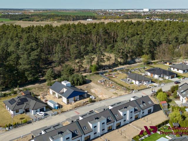 Nowoczesny dom z własną działką 127 m² w Lusówku
