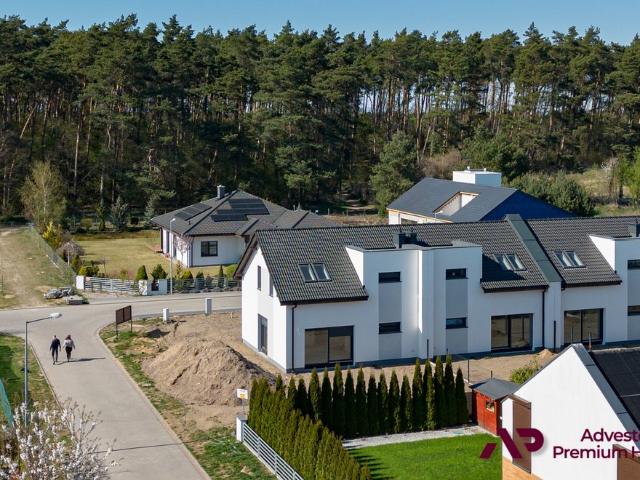 Nowoczesny dom z własną działką, lasem i jeziorem