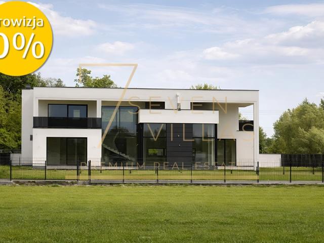 Nowoczesny dom z 172 m² przestrzeni, tarasami i widokiem