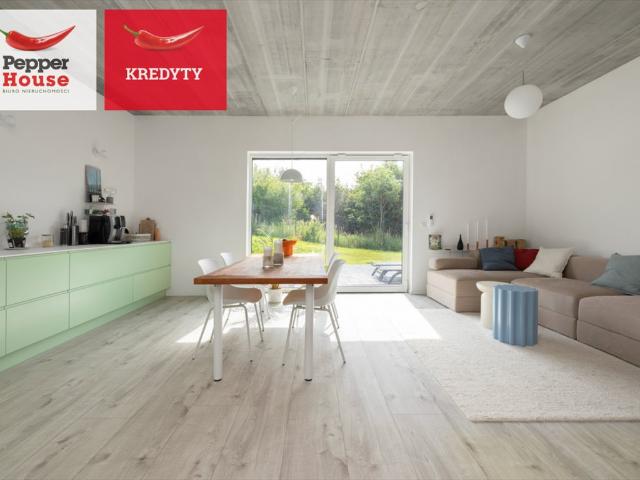 Na sprzedaż nowoczesny bliźniak 109 m² z dużą działką i 4 miejscami parkingowymi