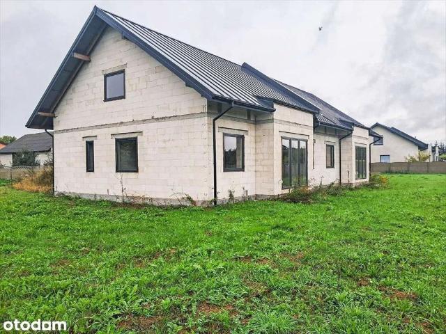 Nowoczesny bliźniak 160 m² z dużą działką i poddaszem