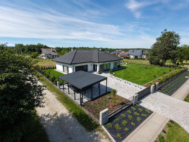 Nowoczesny dom parterowy | 188,75 m²