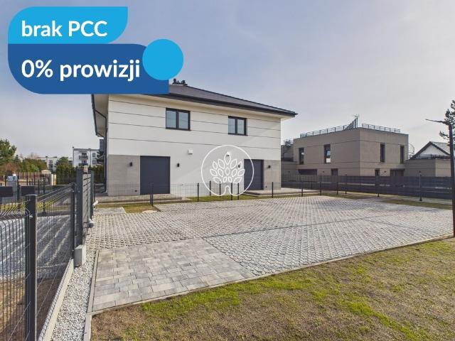 Nowoczesny dom pasywny z technologią Smart Home i własnym ogrodem